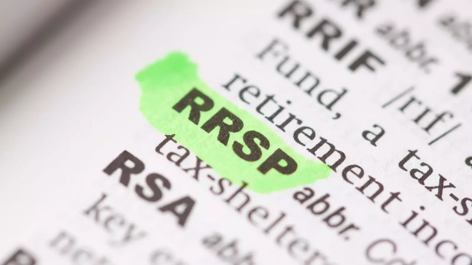 RRSP Contributions for Entrepreneurs: Reduce Taxes Before March 2